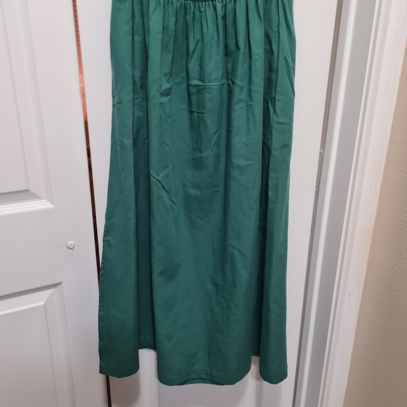 Universal Thread™ Women's Short Sleeve Back Cut Out Dress - Green - Picture 6 of 14